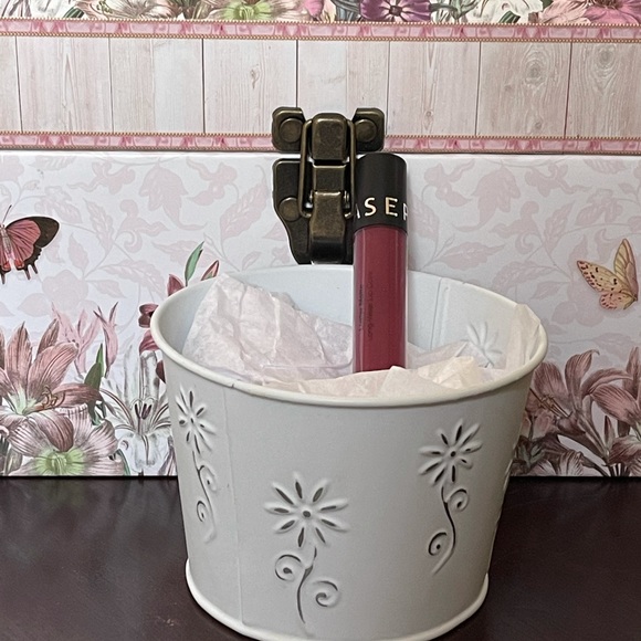 SEPHORA “DEEP PLUM LUSTER” RED/PURPLE MATTE LONG-WEAR LIPSTICK - Picture 3 of 7